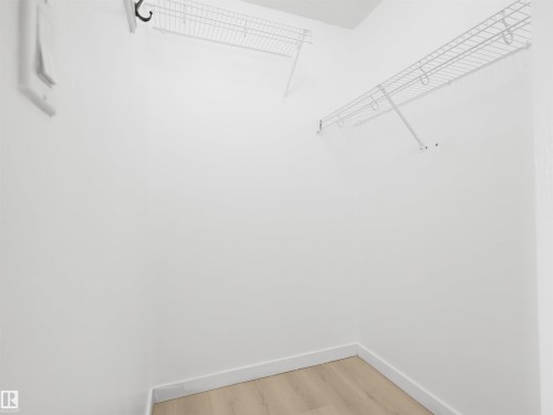 4808 34 Ave, Beaumont, AB - Indoor With Storage