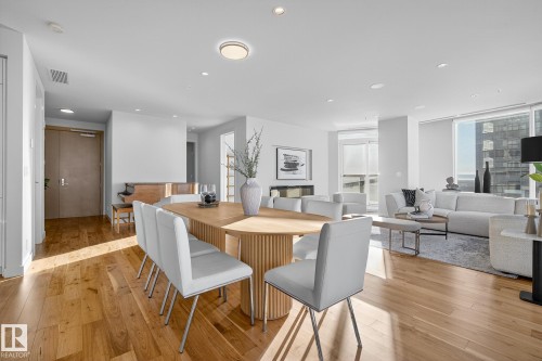 #4704 10360 102 St Nw, Edmonton, AB - Indoor