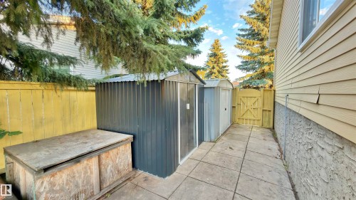 3520 17B Avenue Nw, Edmonton, AB - Outdoor With Exterior