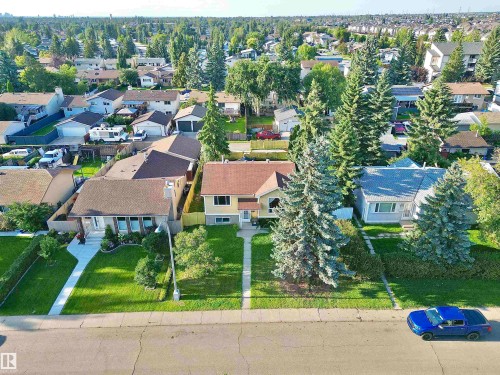 3520 17B Avenue Nw, Edmonton, AB - Outdoor With View
