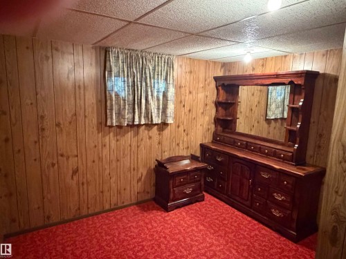 12124 51 Street Nw, Edmonton, AB - Indoor Photo Showing Other Room