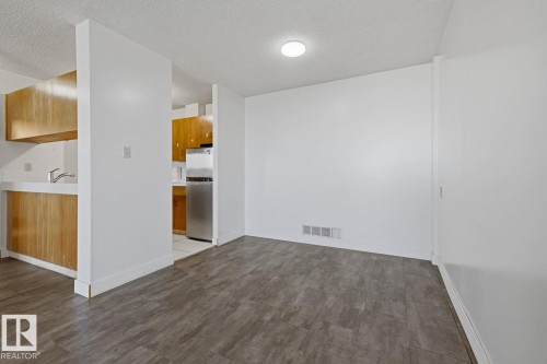 #1201 10011 116 St Nw, Edmonton, AB - Indoor Photo Showing Other Room