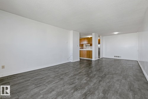 #1201 10011 116 St Nw, Edmonton, AB - Indoor Photo Showing Other Room