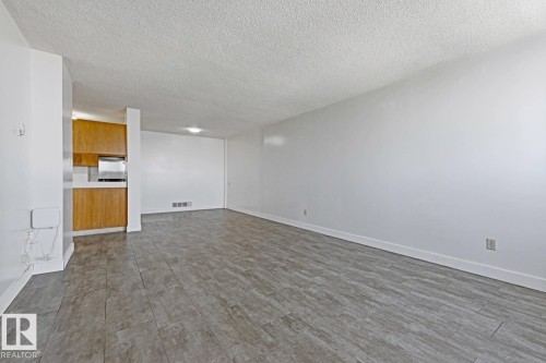 #1201 10011 116 St Nw, Edmonton, AB - Indoor Photo Showing Other Room