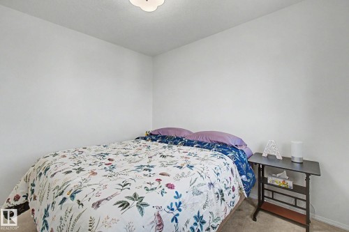 15727 141 Street Nw, Edmonton, AB - Indoor Photo Showing Bedroom