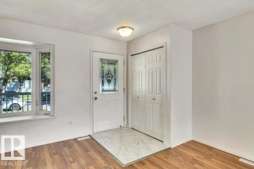 11128 132 Street Nw, Edmonton, AB - Indoor Photo Showing Other Room