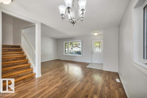 11128 132 Street Nw, Edmonton, AB - Indoor Photo Showing Other Room