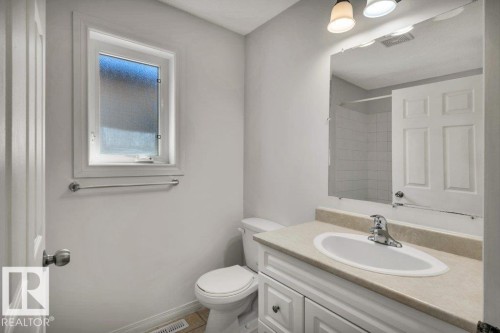 11128 132 Street Nw, Edmonton, AB - Indoor Photo Showing Bathroom
