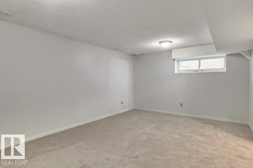 11128 132 Street Nw, Edmonton, AB - Indoor Photo Showing Other Room
