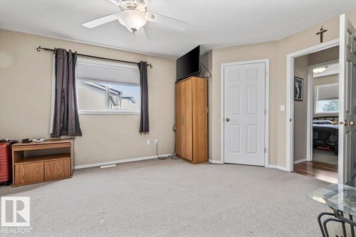 4423 56 Avenue, Lamont, AB - Indoor