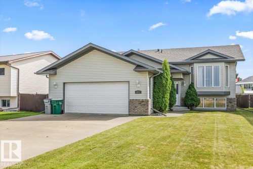 4423 56 Avenue, Lamont, AB - Outdoor With Facade