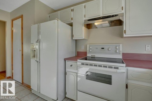 3506 44 Street, Leduc, AB - Indoor