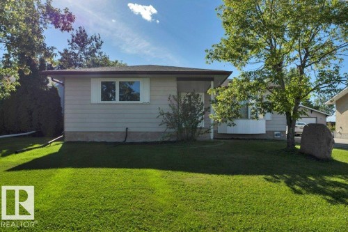 3506 44 Street, Leduc, AB - Outdoor