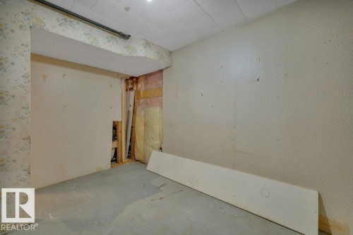 3506 44 Street, Leduc, AB - Indoor