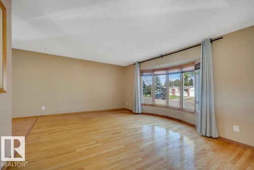 3506 44 Street, Leduc, AB - Indoor Photo Showing Other Room