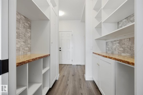 3234 Chernowski Way Sw, Edmonton, AB - Indoor