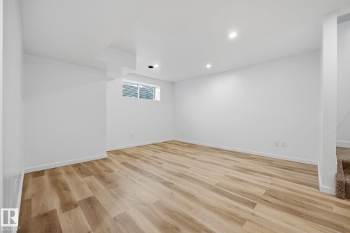 3234 Chernowski Way Sw, Edmonton, AB - Indoor Photo Showing Other Room