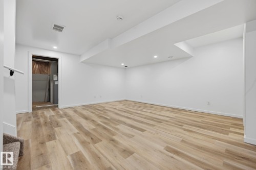 3234 Chernowski Way Sw, Edmonton, AB - Indoor Photo Showing Other Room