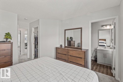 6259 176 Avenue Nw, Edmonton, AB - Indoor Photo Showing Bedroom