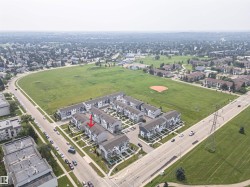 #61 215 SADDLEBACK RD NW  Edmonton, AB T6J 5T6