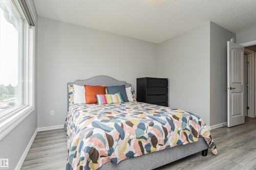 Bedroom - #61 215 Saddleback Rd Nw, Edmonton, AB - Indoor Photo Showing Bedroom