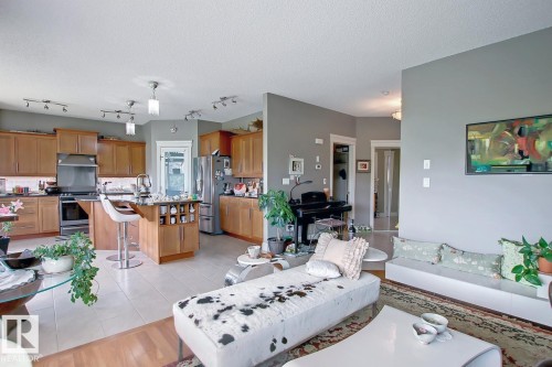 6175 Stinson Way Nw, Edmonton, AB - Indoor