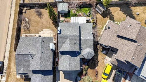 Gable roofline with asphalt shingles - 9007 169 Avenue Nw, Edmonton, AB - Outdoor With Deck Patio Veranda