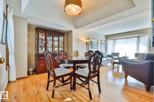 3764 30 Street Nw, Edmonton, AB - Indoor Photo Showing Dining Room