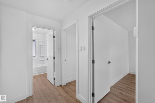 12306 95 Street Nw, Edmonton, AB - Indoor Photo Showing Other Room