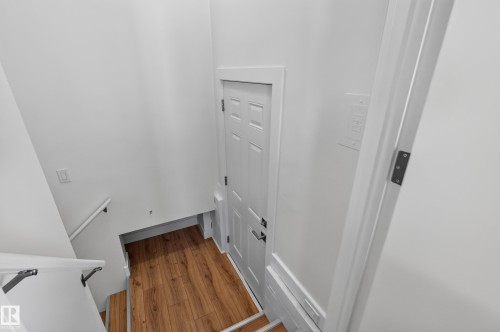 12306 95 Street Nw, Edmonton, AB - Indoor Photo Showing Other Room
