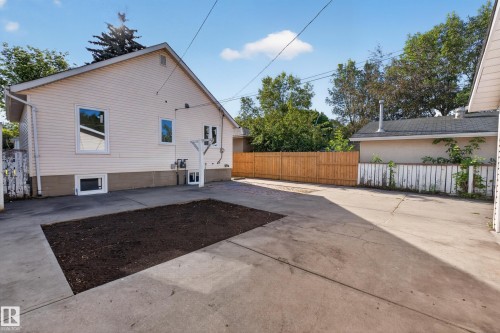 12306 95 Street Nw, Edmonton, AB - Outdoor With Exterior