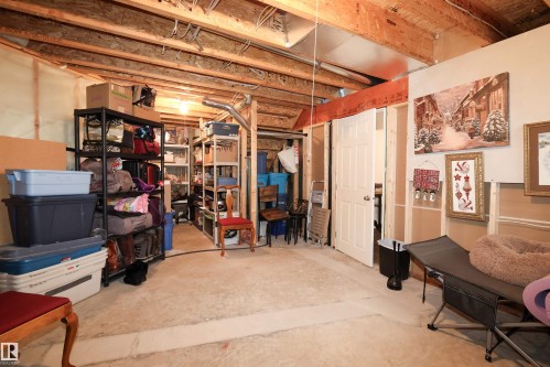 9826 100A Avenue, Morinville, AB - Indoor Photo Showing Basement