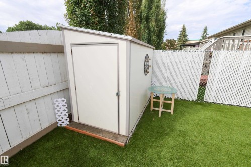 9826 100A Avenue, Morinville, AB - Outdoor With Exterior