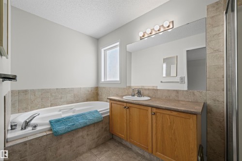 5509 Stevens Crescent Nw, Edmonton, AB 