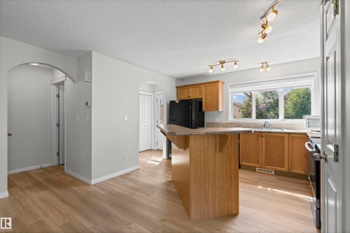 5509 Stevens Crescent Nw, Edmonton, AB 