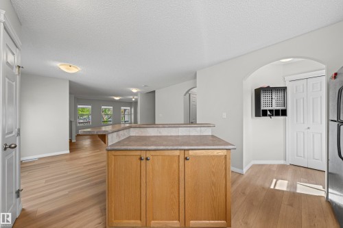 5509 Stevens Crescent Nw, Edmonton, AB 