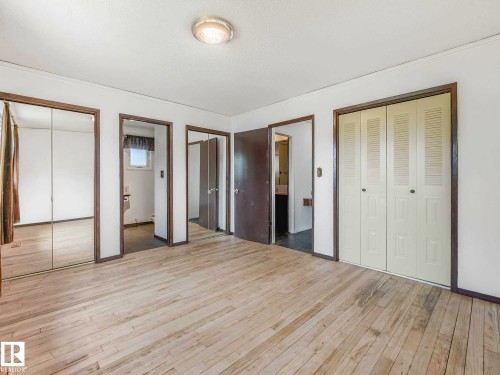 11056 166 Avenue Nw, Edmonton, AB - Indoor Photo Showing Other Room