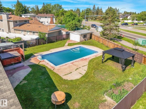 11056 166 Avenue Nw, Edmonton, AB - Outdoor With In Ground Pool With Backyard