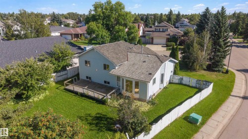 4 Blue Quill Crescent Nw, Edmonton, AB - Outdoor