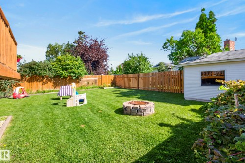 2103 49A Street Nw, Edmonton, AB - Outdoor