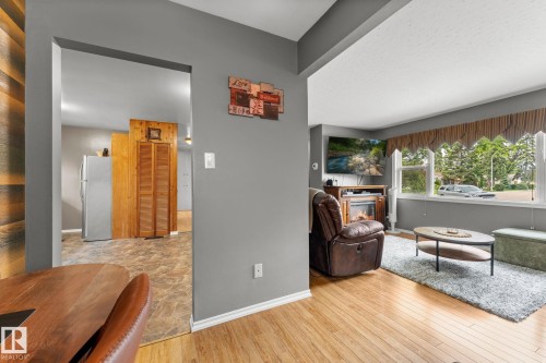 11219 134A Avenue Nw, Edmonton, AB 