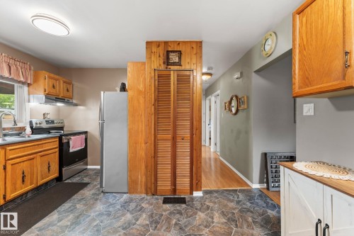 11219 134A Avenue Nw, Edmonton, AB 