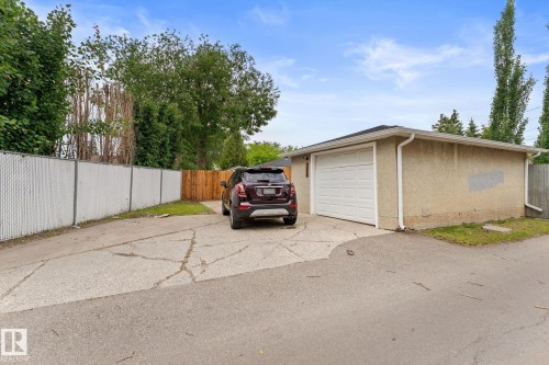 11219 134A Avenue Nw, Edmonton, AB 
