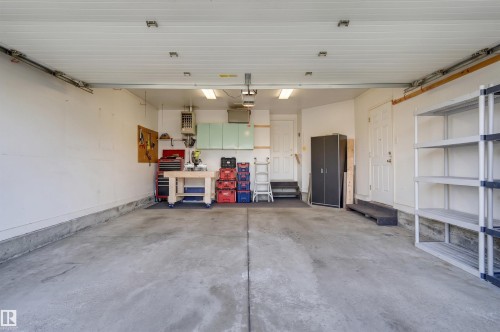 14903 128 Street Nw, Edmonton, AB - Indoor Photo Showing Garage