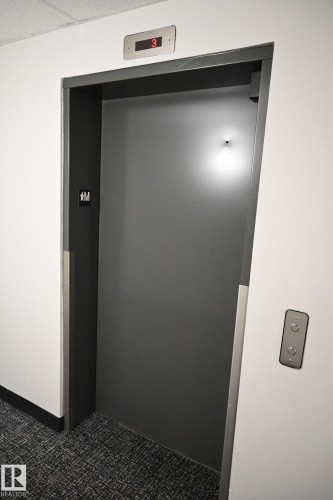 #316 5005 165 Av Nw, Edmonton, AB - Indoor Photo Showing Other Room