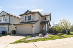 2727 MILES Place SW  Edmonton, AB T6W 0B3