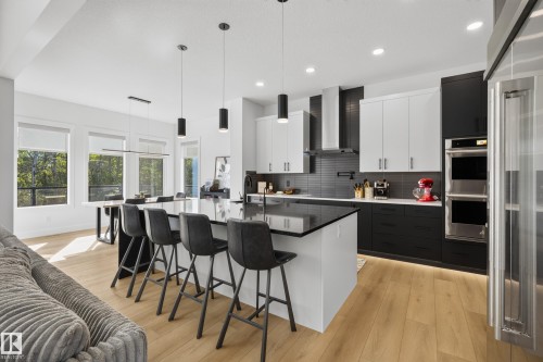 52 Harvest Crescent, Ardrossan, AB - Indoor Photo Showing Kitchen With Upgraded Kitchen