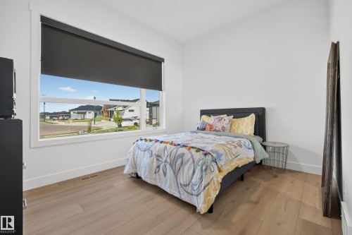 52 Harvest Crescent, Ardrossan, AB - Indoor Photo Showing Bedroom