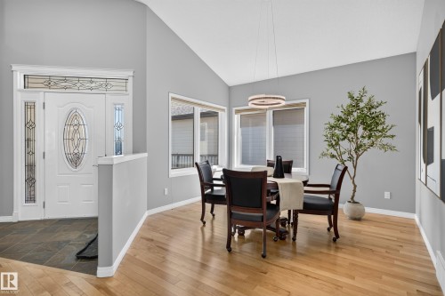 #20 18343 Lessard Rd Nw, Edmonton, AB - Indoor Photo Showing Dining Room