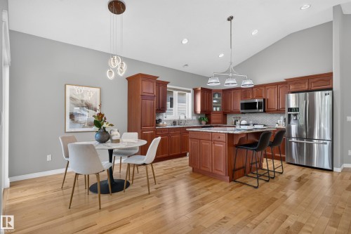 #20 18343 Lessard Rd Nw, Edmonton, AB - Indoor